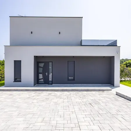 Delecto Villa Premantura