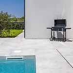 Delecto Villa Premantura
